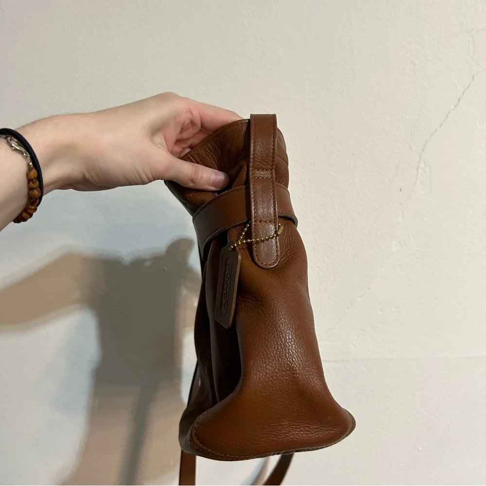 Vintage Coach 4156 Toffee Brown Leather Soho Belted Bucket Buckle Pouch Bag - Picture 3 of 16